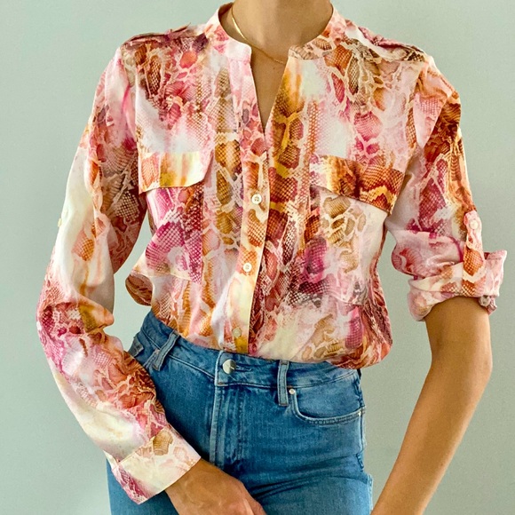Calvin Klein Ladies Snake print Blouse size XS - Picture 4 of 13